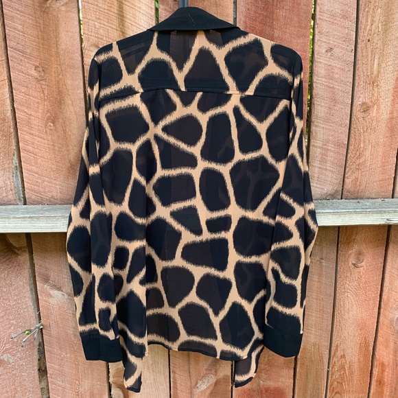 Michael Kors Button up top - size S - Picture 2 of 11